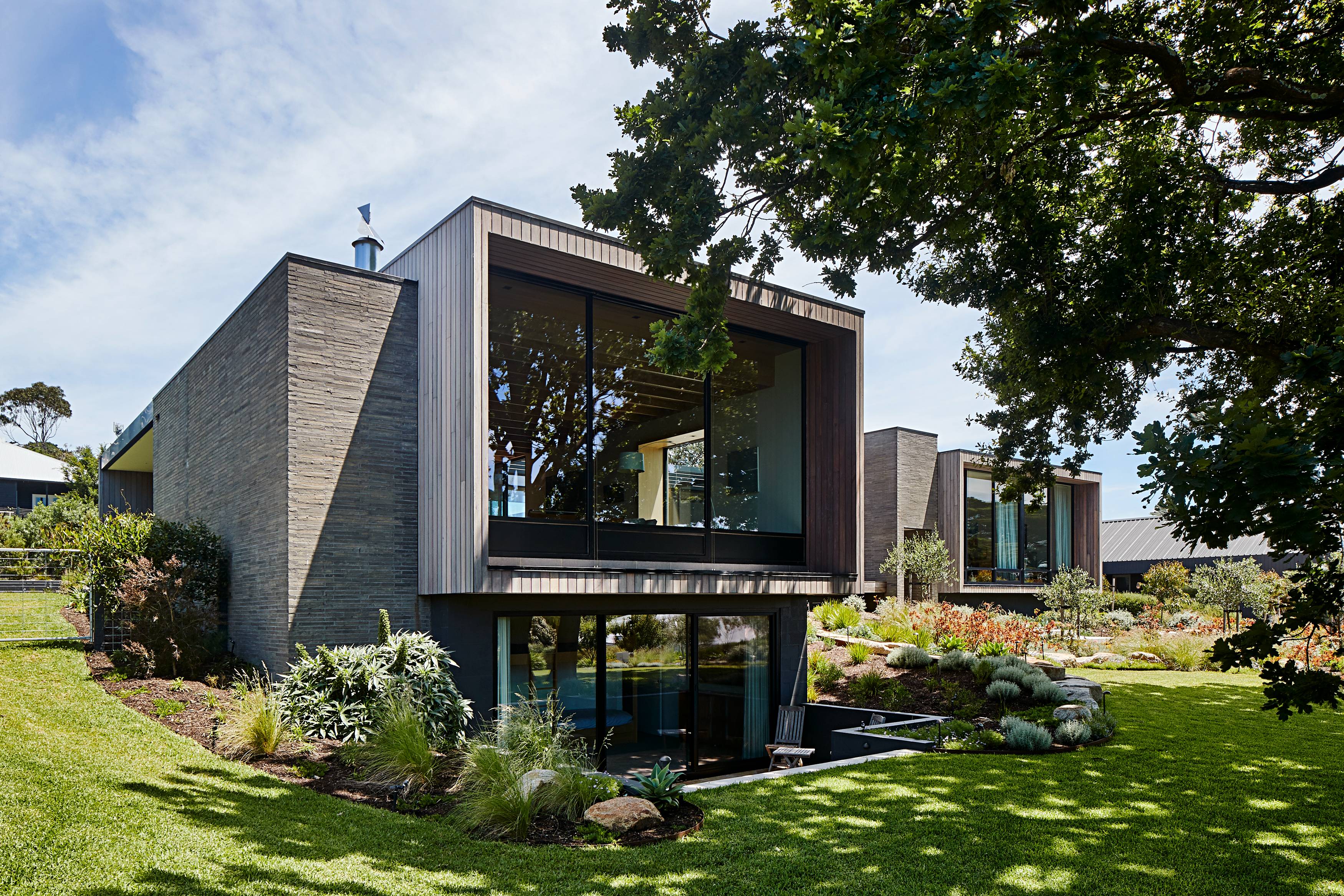 SallyDraper_Flinders_┬®smg_AB1I2373-1